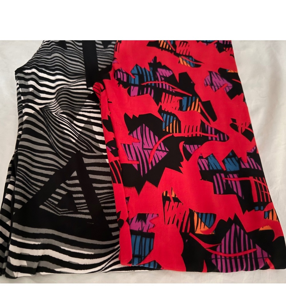 LuLaRoe Leggings Bundle Set of 2 Red Abstract Black White Geometric One Size OS